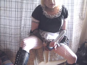 Sissy Maid Cumming In Chastity